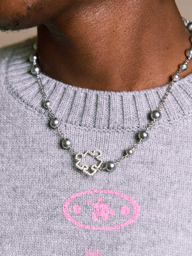 YADcrew Puzzle Pearl Necklace