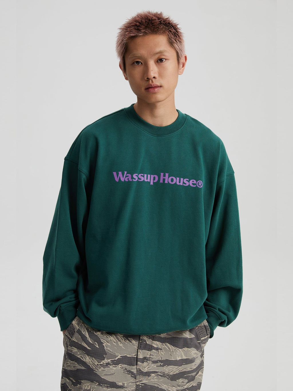 Wassup House Basic Printing Logo Sweatshirt