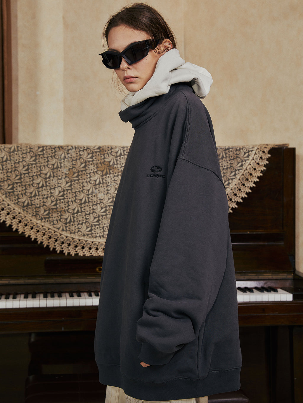 STEEPC Patchwork Turtleneck Two Tone Logo Print Hoodie