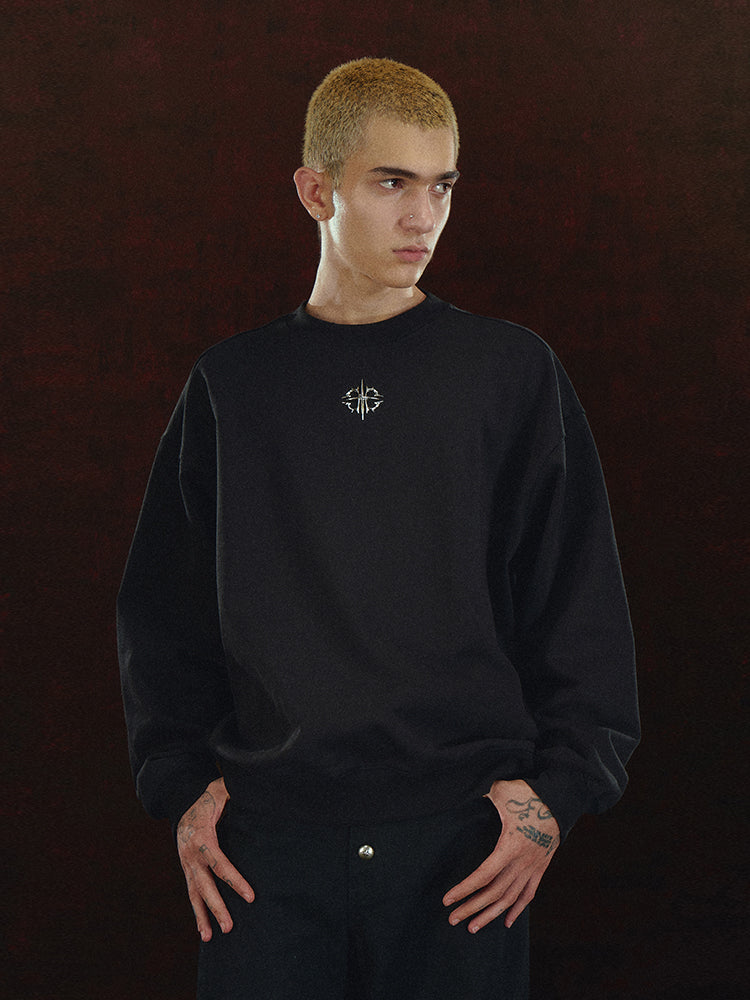 DICETINY Metal Logo Basic Sweatshirt