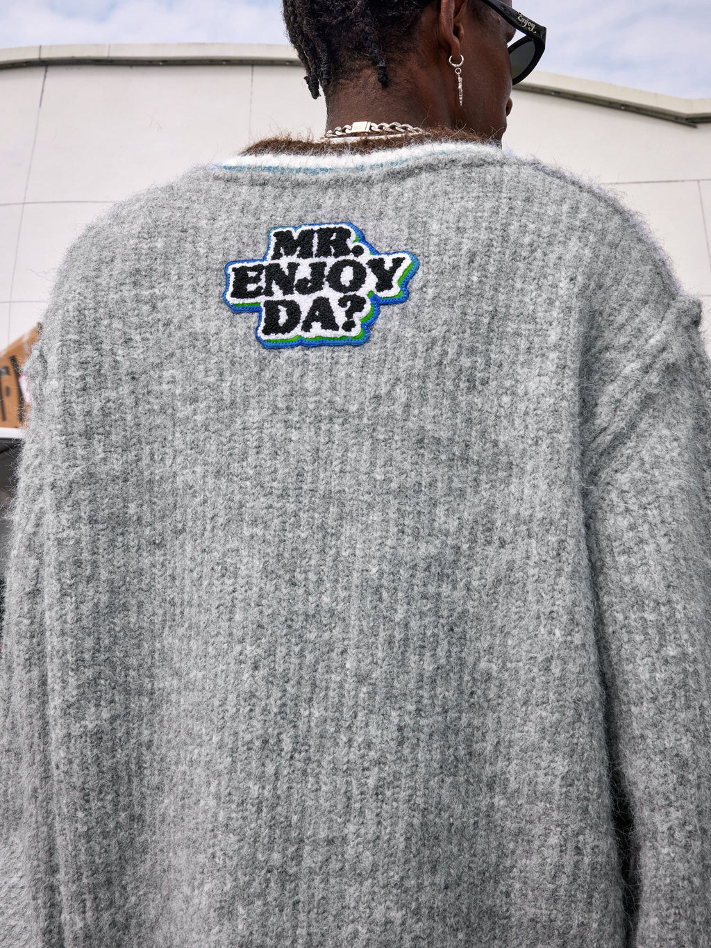 MEDM V Neck Logo Knit Sweater