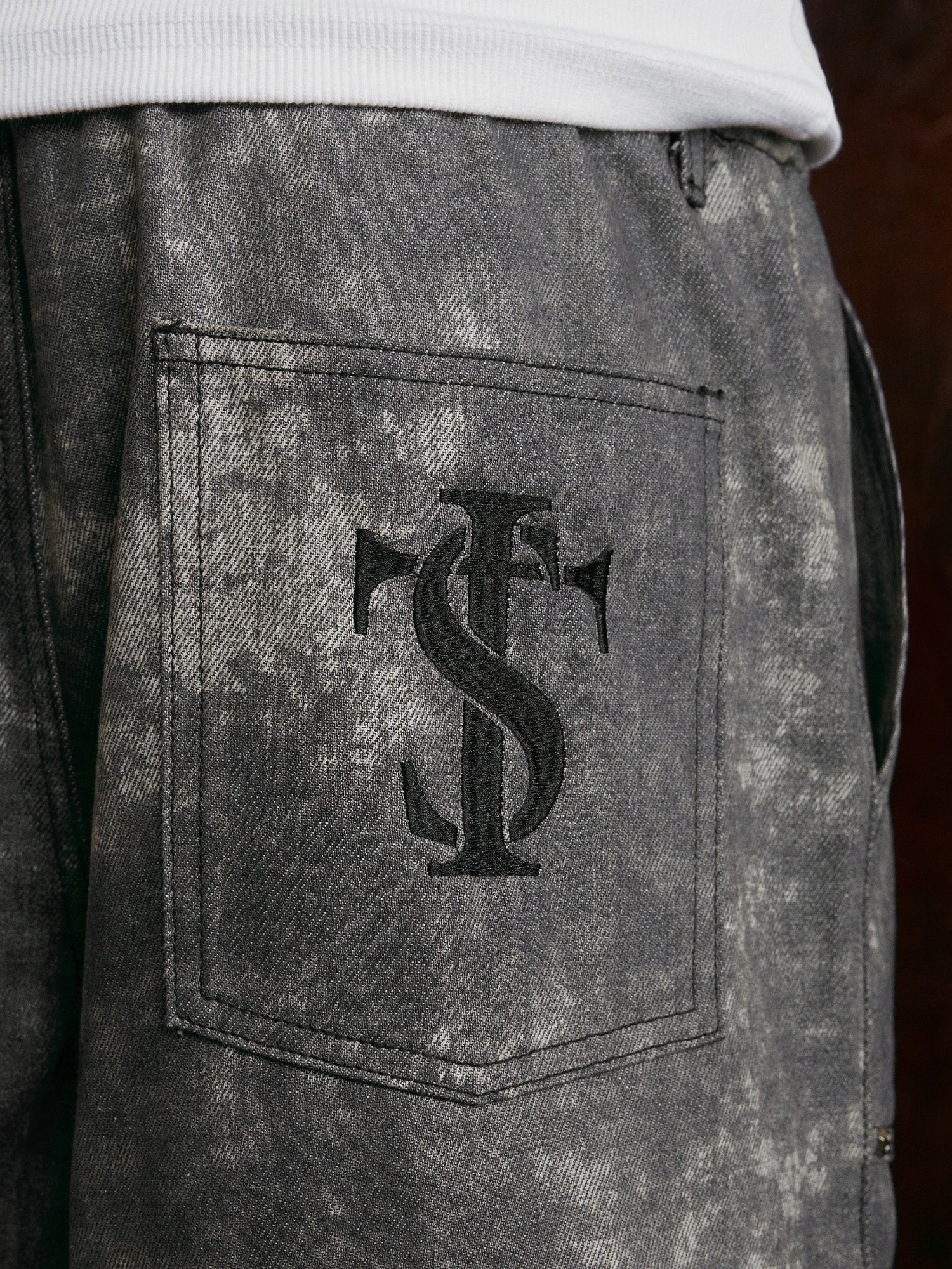 Small Town Kid Dirty Dye Multi Pocket Work Cargo Pants