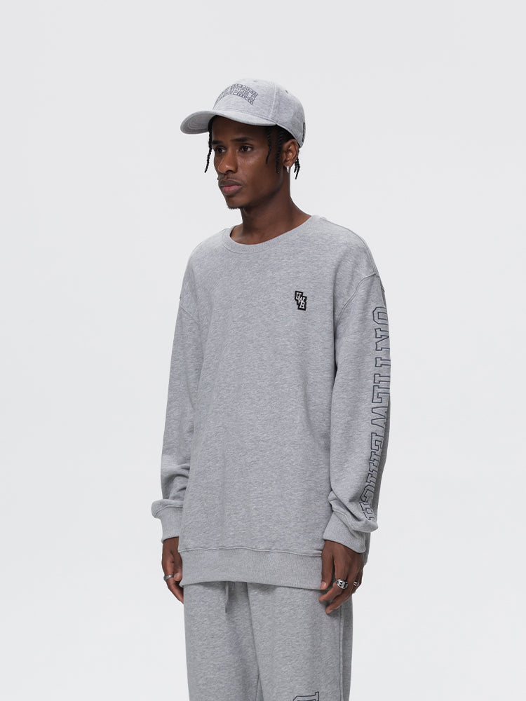 UNTILWERICH Logo Embroidered Sweatshirt