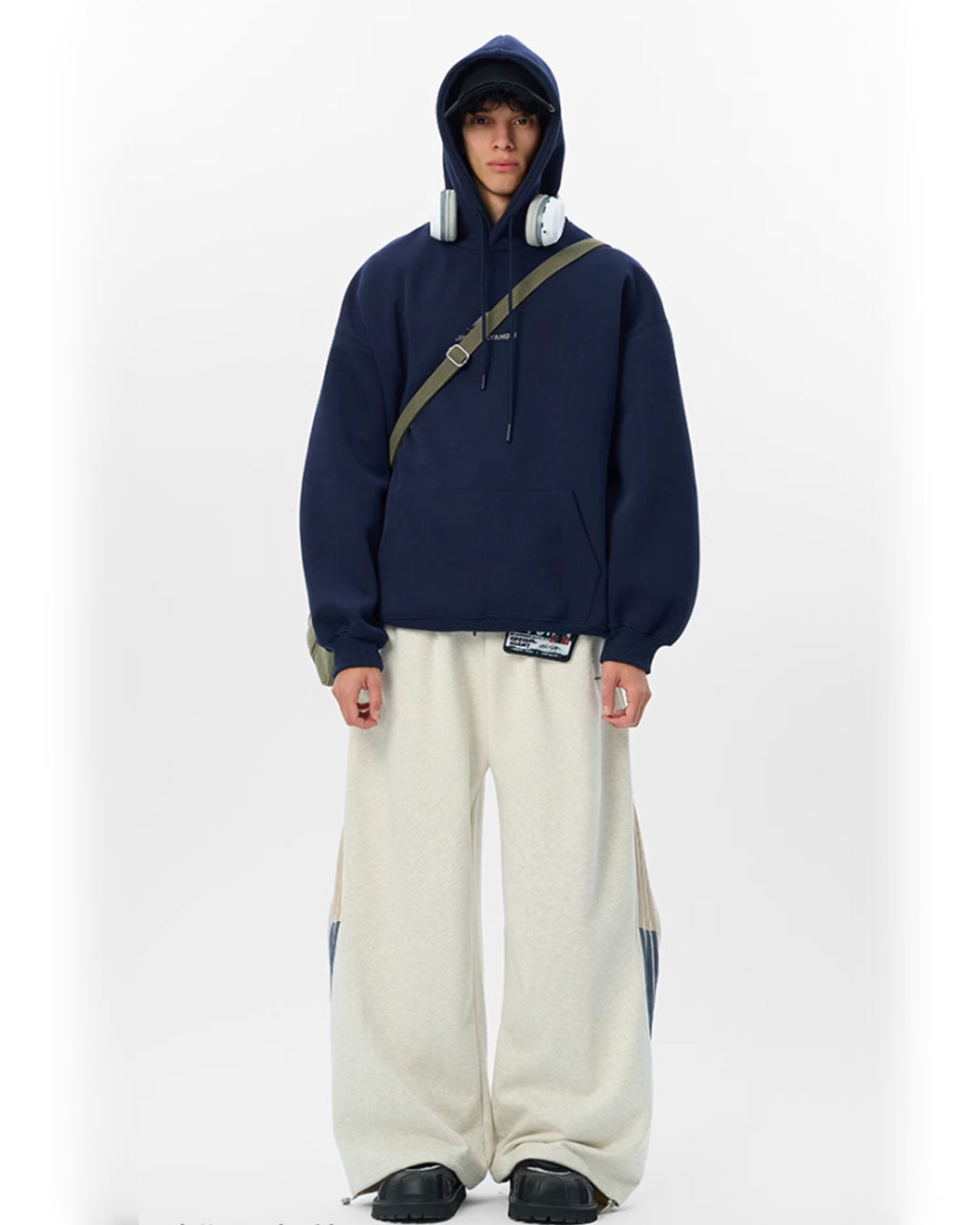 JHYQ Basic Paint Logo Printed Hoodie